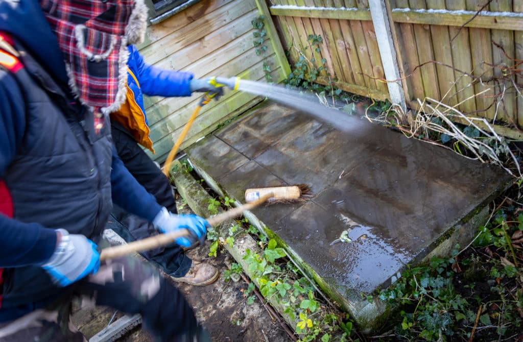 How To Deal With An Oil Tank Spill At Home